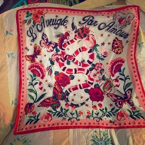 GUCCI Scarf